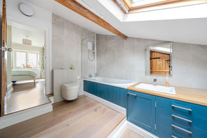 Photo 19- click for photo gallery